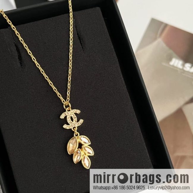 New ☑️ CHANEL Chanel double c wheat ear gold leaf necklace