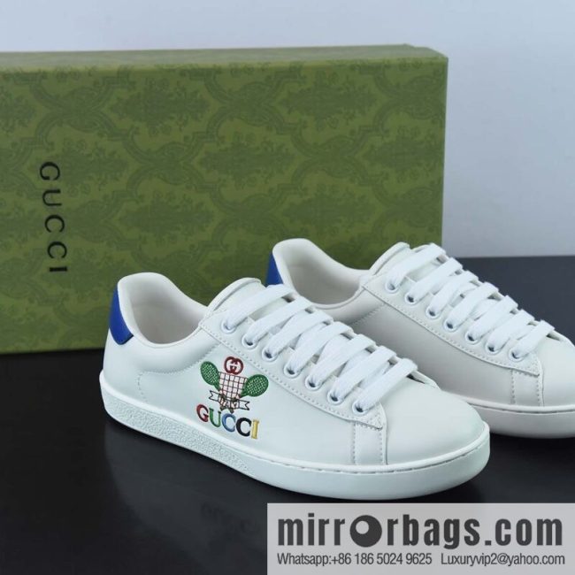 Gucci Gucci white shoes series, classic little bee low-top casual board shoes