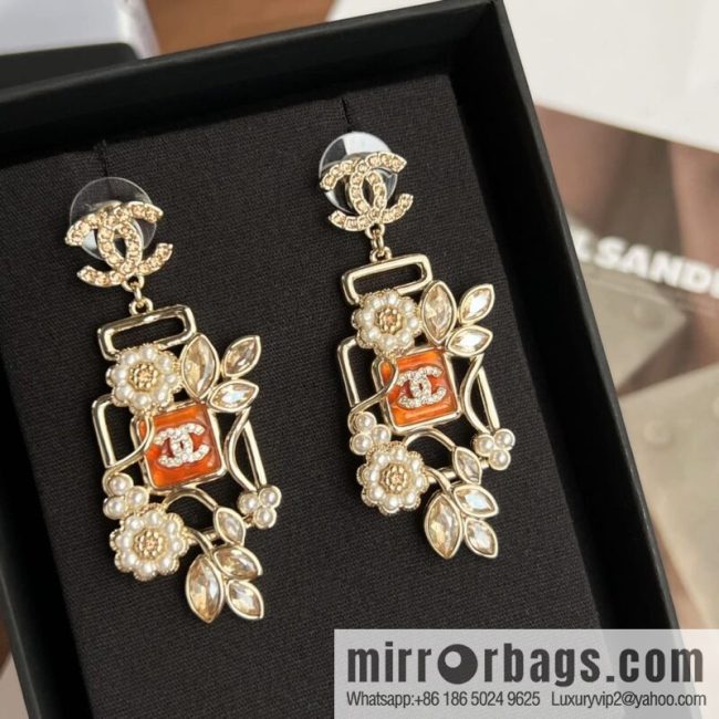 New ☑️ CHANEL Chanel c2 double c pink diamond pearl flower stud earrings