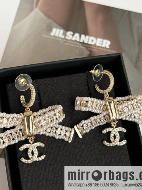 New ☑️ CHANEL Chanel c3 double c bow pearl stud earrings