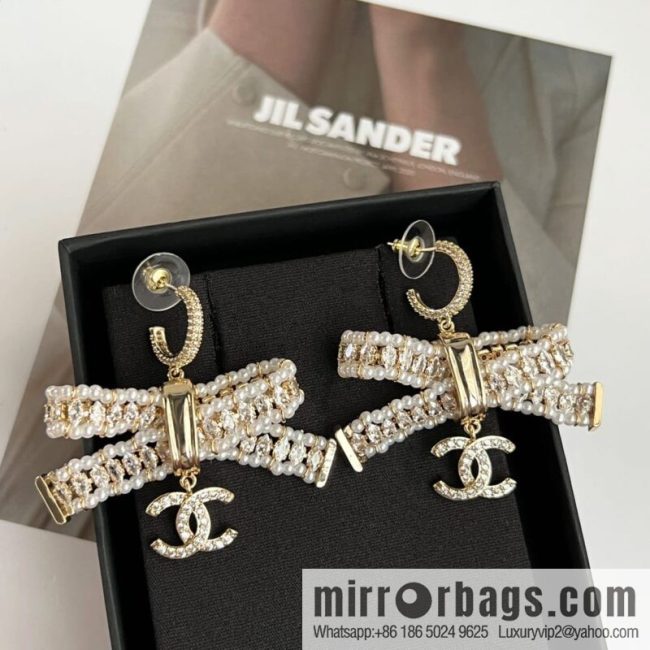 New ☑️ CHANEL Chanel c3 double c bow pearl stud earrings