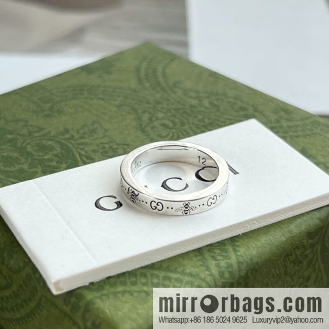 Gucci His & Hers double G bee ring - Image 3