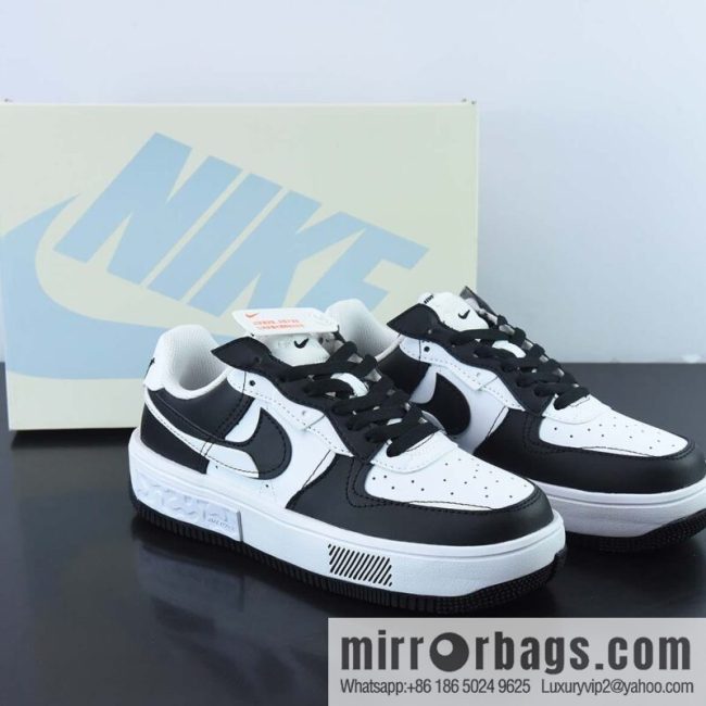NK Wmns Air Force 1 Fontanka \"Black/White/Grey\" Air Force One Dislocation Deconstruction Series Black and White Dark Grey \"Low Top Casual Board Shoes CW6688-611