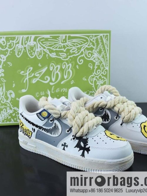 Air Force 1 07 LV8 🥰 Cross/Smile \"Air Force One\" White Cross Yellow Smiley Thick Strap \"Low Top Casual Board Shoes CW2288-111
