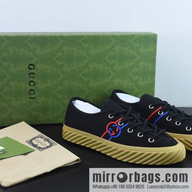 Gucci light luxury single product, the latest original 1:1 copy! 2022 Gucci hot series cloth shoes
