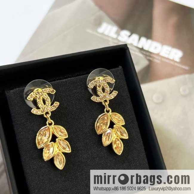 New ☑️ CHANEL Chanel double c wheat stud earrings