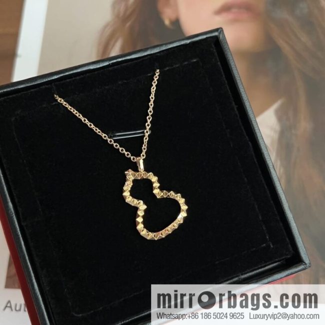 Qeelin 18 rose gold necklace - Image 4