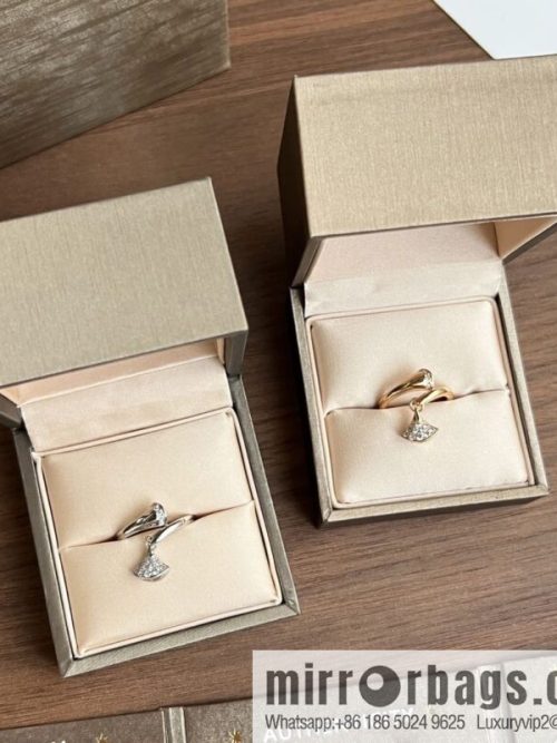 BVLGARI Bulgari classic full diamond fan ring