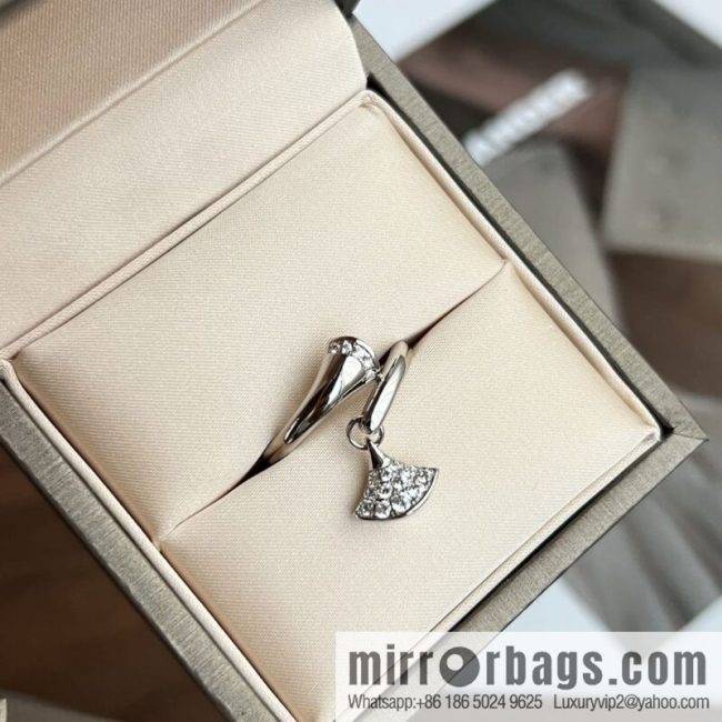BVLGARI Bulgari classic full diamond fan ring - Image 2