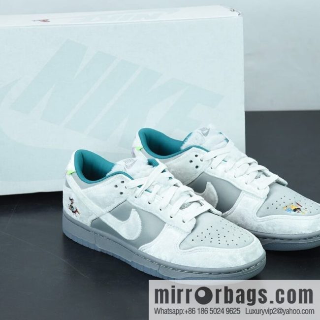 Nk Dunk Low Ice Frozen, Christmas, Winter Wonderland, Ice and Snow Festival Low Top Casual Shoes, Item Number: DO2326 001