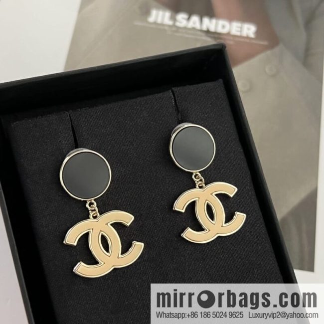 New ☑️ CHANEL Chanel c2 double c black round stud earrings - Image 2