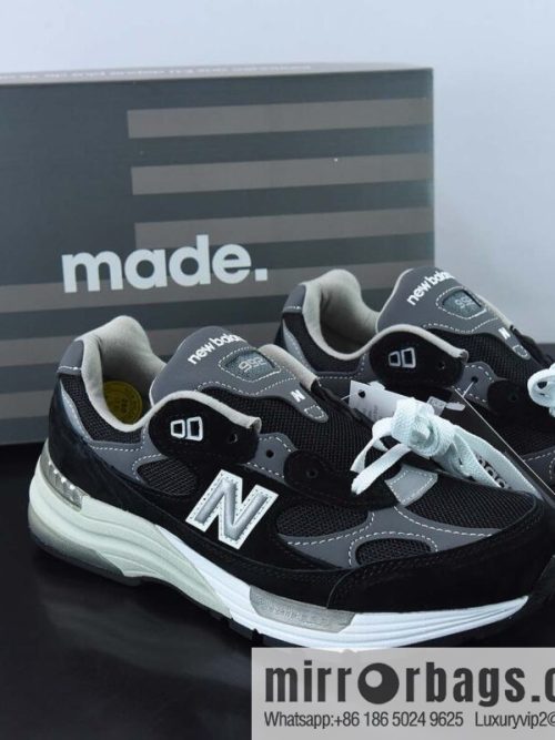 New Balance W992 series, official item number: M992EB