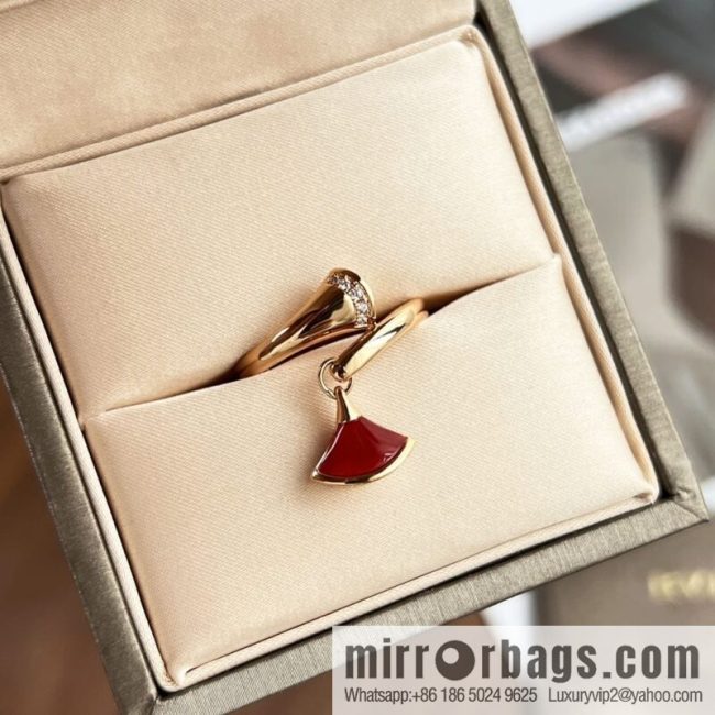BVLGARI Bulgari classic red chalcedony white fritillary fan ring - Image 3