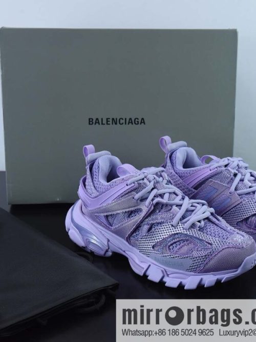 Balenciaga Balenciaga Track Sneaker Balenciaga Three generations, outdoor concept Vintage dad shoes