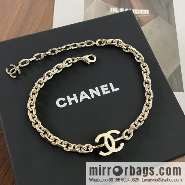New ☑️ CHANEL Chanel glossy double c necklace