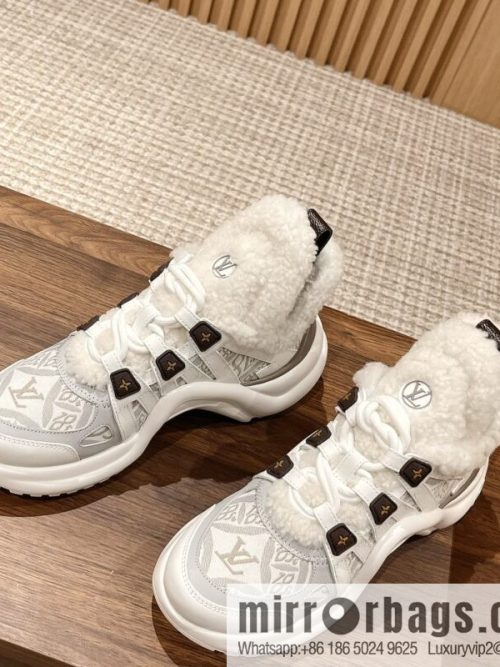 LV/Louis Vuitton donkey brand official website leisure sports dad shoes