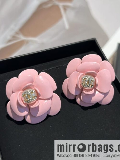 New ☑️ CHANEL Chanel c1 double c pink camellia stud earrings