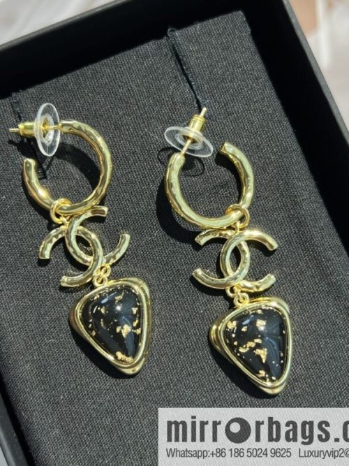New ☑️ CHANEL Chanel c3 double c gold stud earrings