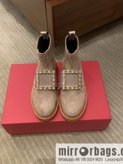 Roger vivier patented leather boots for women