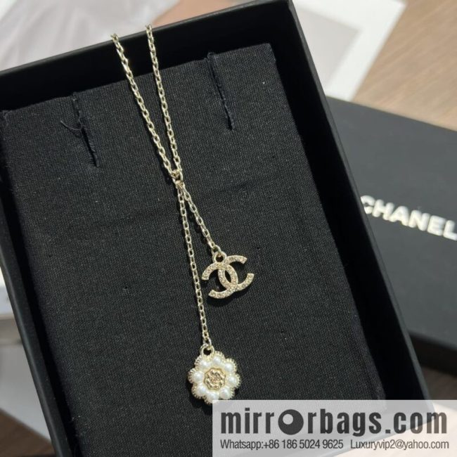 New ☑️ CHANEL Chanel Double C Camellia Pearl Necklace