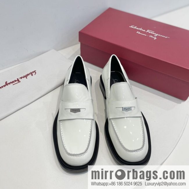 SF ✔️ 2022Salvatore Ferragamo ✔️ New! Ferragamo Vintage coin loafers - Image 3