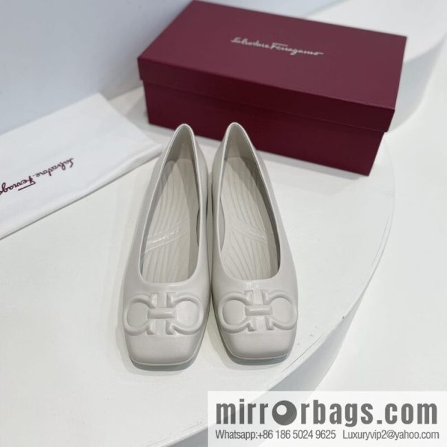 SF ✔️ 2022Salvatore Ferragamo ✔️ New! Ferragamo GANCINI Ballet flats - Image 2
