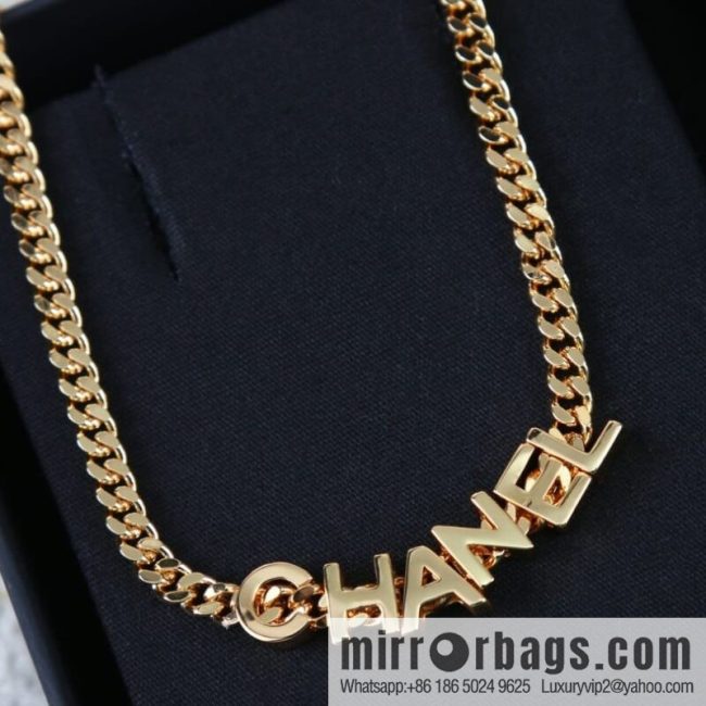 New ☑️ CHANEL Chanel medieval chain strap letter necklace - Image 3