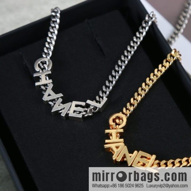 New ☑️ CHANEL Chanel medieval chain strap letter necklace