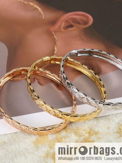 New ☑️ CHANEL Chanel coco crush series rhombus bracelet bracelet