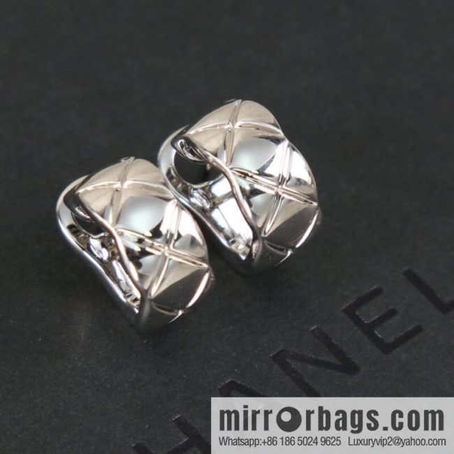 New ☑️ CHANEL Chanel coco crush series rhombus earrings - Image 4