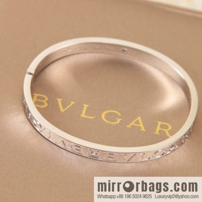 BVLGARI Bulgari English Alphabet Bracelet - Image 3