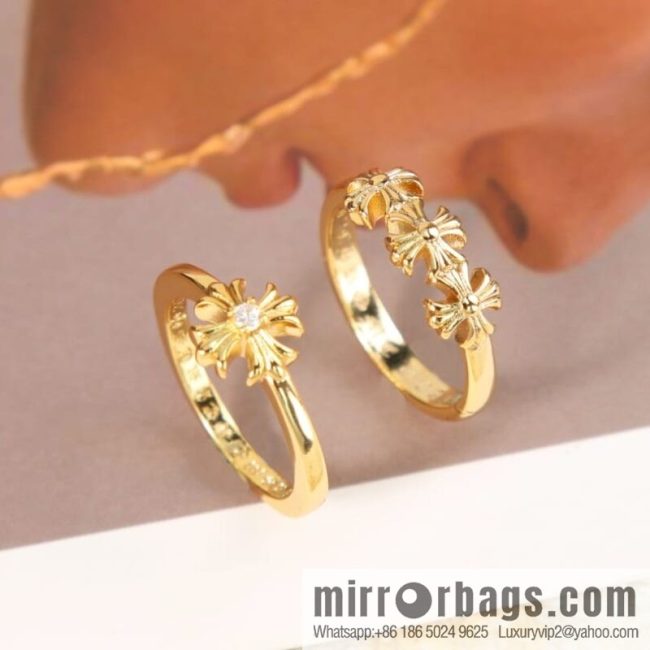 Classic explosion, Croxin gold cross ring