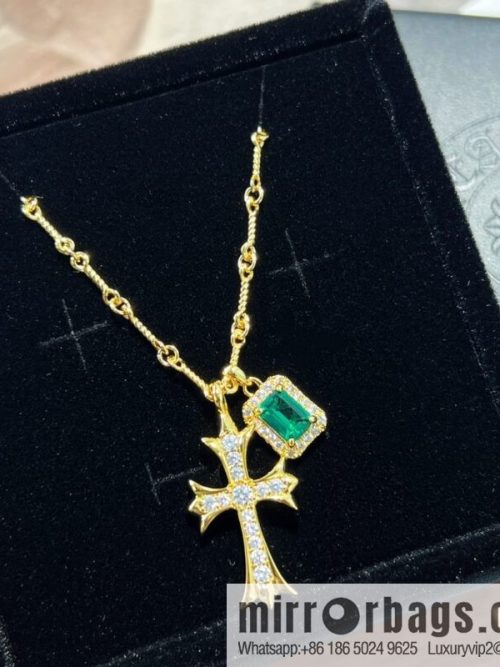 Classic hit, Croxin gold cross emerald necklace