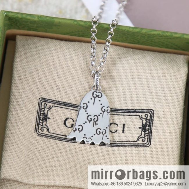 New Gucci Gucci Ghost 👻 necklace