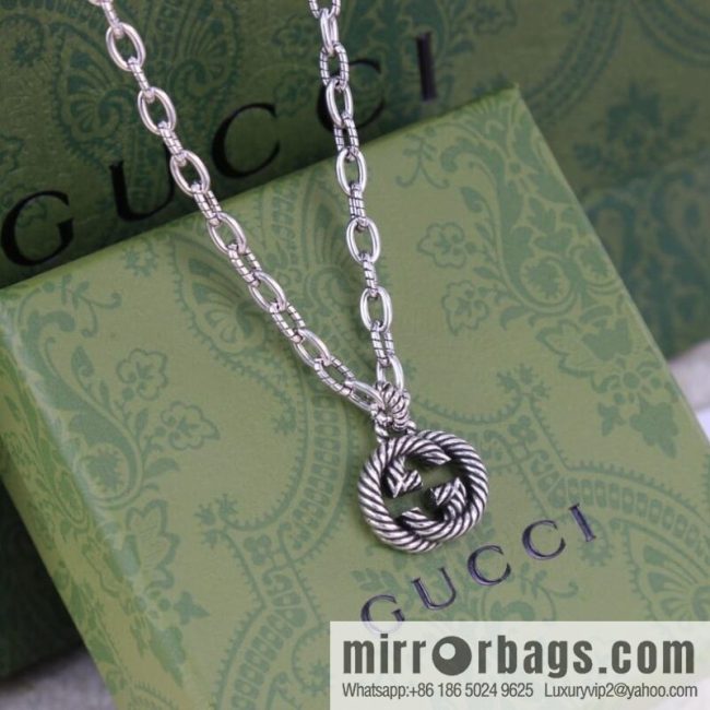 New Gucci gucci double G necklace