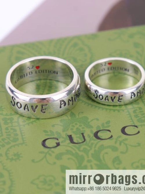 New Gucci gucci English letter ring