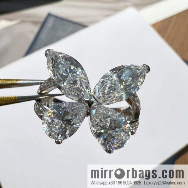 GRAFF Butterfly Horse Eye Diamond Ring
