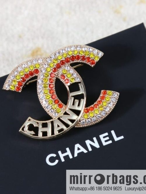 New ☑️ CHANEL Chanel double c colored diamond cut-out brooch