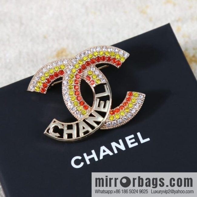 New ☑️ CHANEL Chanel double c colored diamond cut-out brooch