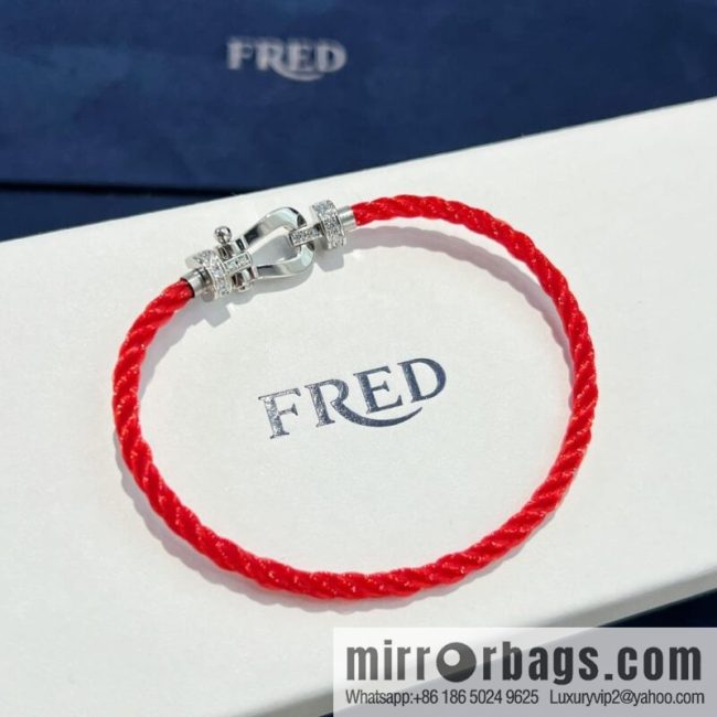 Fred red rope bracelet - Image 2