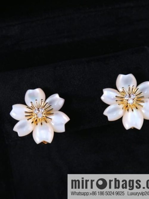 Van Cleef & Arpels Rose de Noel White Fritillary Ear Pat Earrings