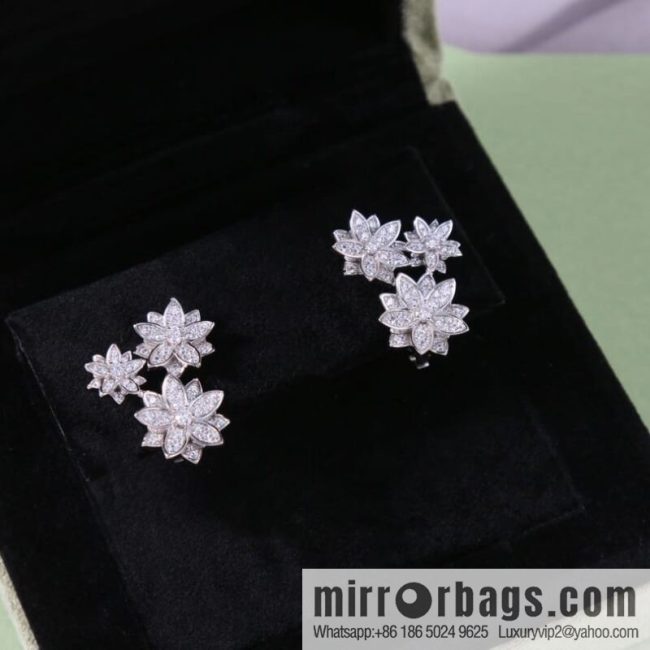 Van Cleef & Arpels Lotus Ear Pat Earrings