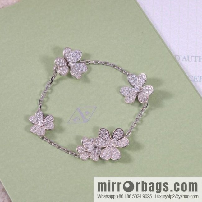 Van Cleef & Arpels Clover ☘️ bracelet - Image 3