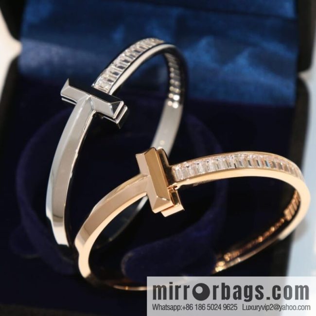New ☑️ TIFFANY & Co. Tiffany & Co. T1 square diamond bracelet bracelet