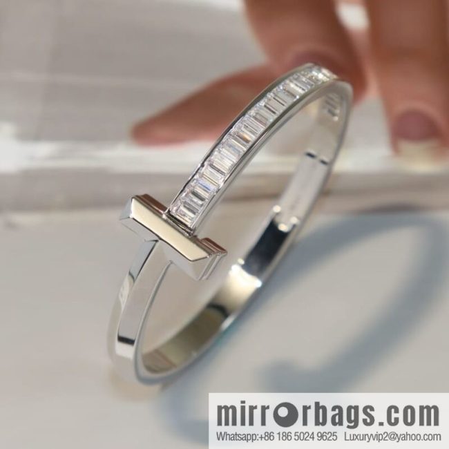 New ☑️ TIFFANY & Co. Tiffany & Co. T1 square diamond bracelet bracelet - Image 3