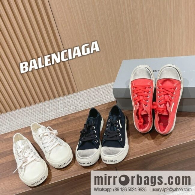 𝐁𝐚𝐥𝐞𝐧𝐜𝐢𝐚𝐠𝐚 Balenciaga, new Paris casual espadrilles