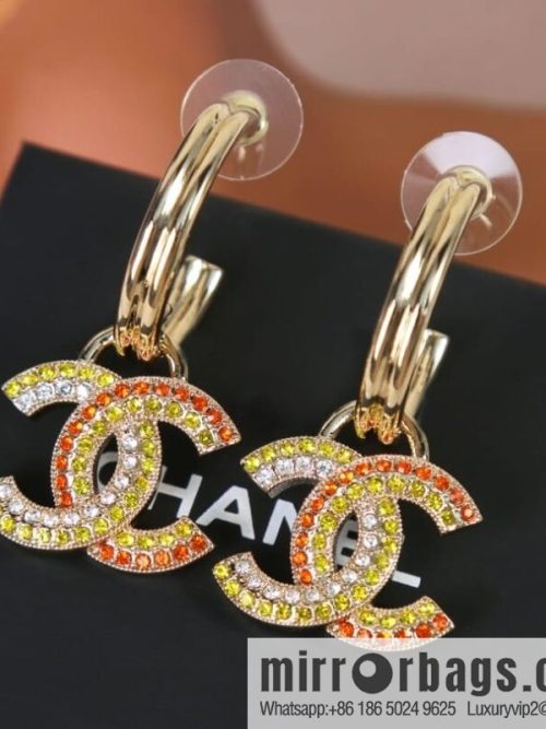 New ☑️ CHANEL Chanel c2 colored diamond stud earrings
