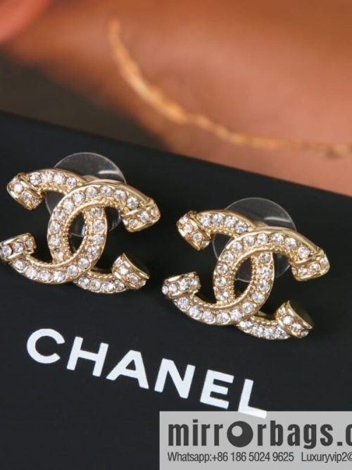 New ☑️ CHANEL Chanel c1 full diamond double c stud earrings