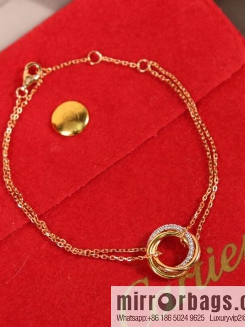 Cartier Trinity series three-color three-ring bracelet