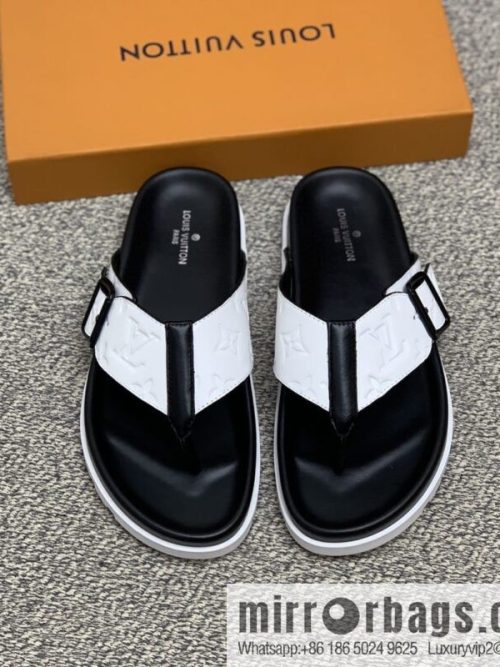 LV/Louis Vuitton white printed men\'s sandals with black outsoles